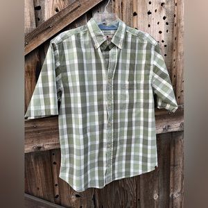 Woolrich Shirt Mens Medium Button Up Short Sleeve Camp Casual Plaid Green